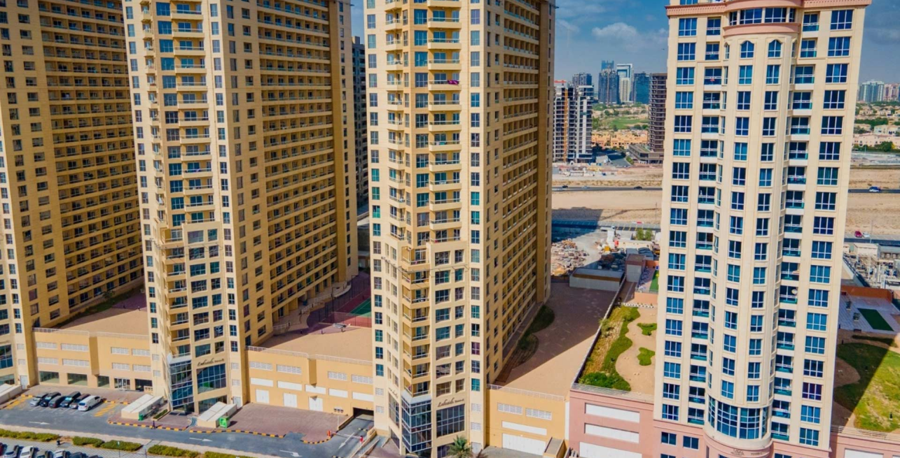 Lake Side Tower: NorthDisha's expertise in residential & commercial construction.